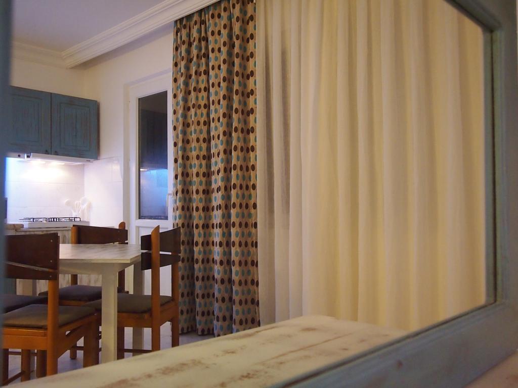 Ozcem Apart Aparthotel Fethiye Buitenkant foto
