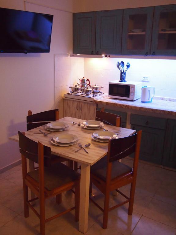 Ozcem Apart Aparthotel Fethiye Buitenkant foto