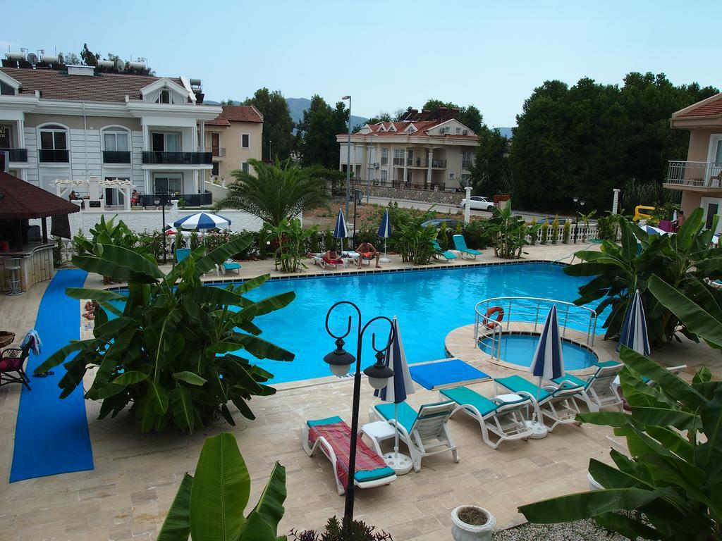 Ozcem Apart Aparthotel Fethiye Buitenkant foto